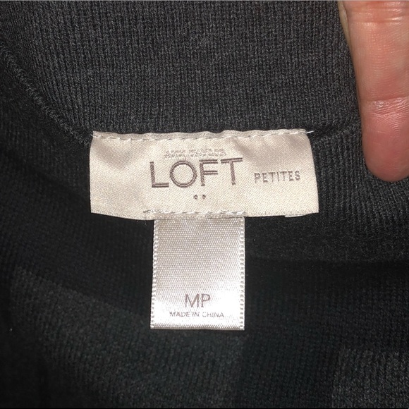 Ann Taylor LOFT Petite skirt - Picture 3 of 3